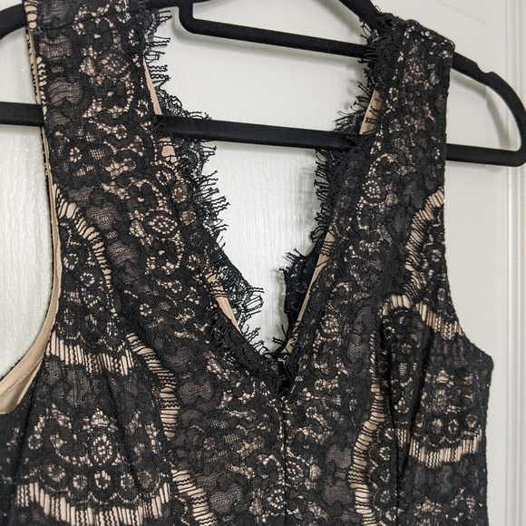 Lace and Tulle Dress large - Picture 3 of 4